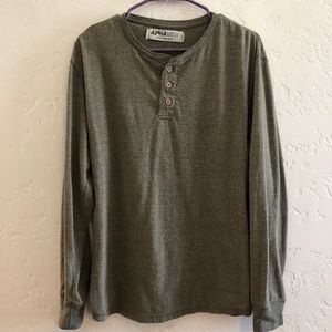 Alpha Beta Men's pullover, size medium